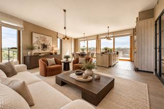 <p>Welkom in deze schitterende penthouse, gelegen op de vijfde verdieping van een modern gebouw aan de Zuidkaai in Izegem. Deze instapklare penthouse biedt een luxe afwerking die een warme en stijlvolle ambiance creëert. Met een royale bewoonbare oppervlakte van 168 m² en twee terrassen van 20 en 30 m², beschikt u hier over een prachtige leefruimte die perfect is voor zowel ontspanning als het ontvangen van gasten. De woonkamer is licht en uitnodigend, terwijl de open keuken aanzet tot culinaire creaties in een mooie setting.<br /> </p>
<p>Deze woning omvat drie comfortabele slaapkamers, ideaal voor een gezin of als thuiswerkplek, en een zorgvuldig ontworpen badkamer die het welzijn bevordert met de nodige luxe. Het penthouse is niet enkel tijdloos ingericht, maar ook strategisch gelegen in de nabijheid van lokale voorzieningen, zodat u de levendigheid van de stad gemakkelijk kunt ervaren. Dit is de perfecte plek voor wie zoekt naar een harmonieuze combinatie van comfort en stijl in een bruisende omgeving.<br /><br />Extra troeven: </p>
<ul>
<li>Vloerverwarming</li>
<li>Regenwater op terras</li>
<li>Zonneluifels, screens en vliegenhor</li>
<li>Waterontkalker</li>
<li>Domotica</li>
</ul>
<p><br />Parkeerplaats moet verplicht aangekocht worden aan een prijs van <strong>22.000 euro </strong>met optie tot garagebox 35.000 euro.<br /><br />Interesse in deze topper? Neem snel contact op met Dominique +32 476 77 31 31 of Dominique@vastgoedcanniere.be en ontdek jouw toekomstige droom penthouse!</p>