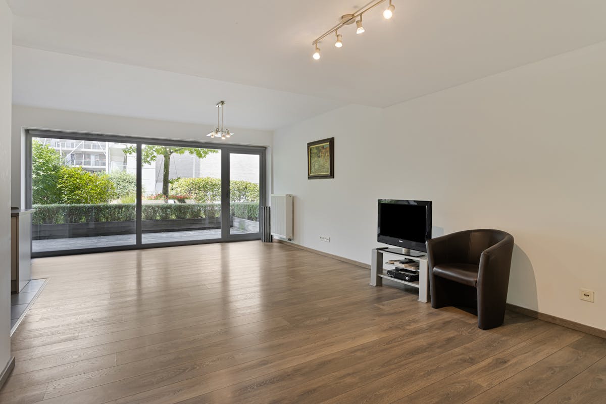 Instapklaar appartement met EPC A aan het station in Brugge - foto 1