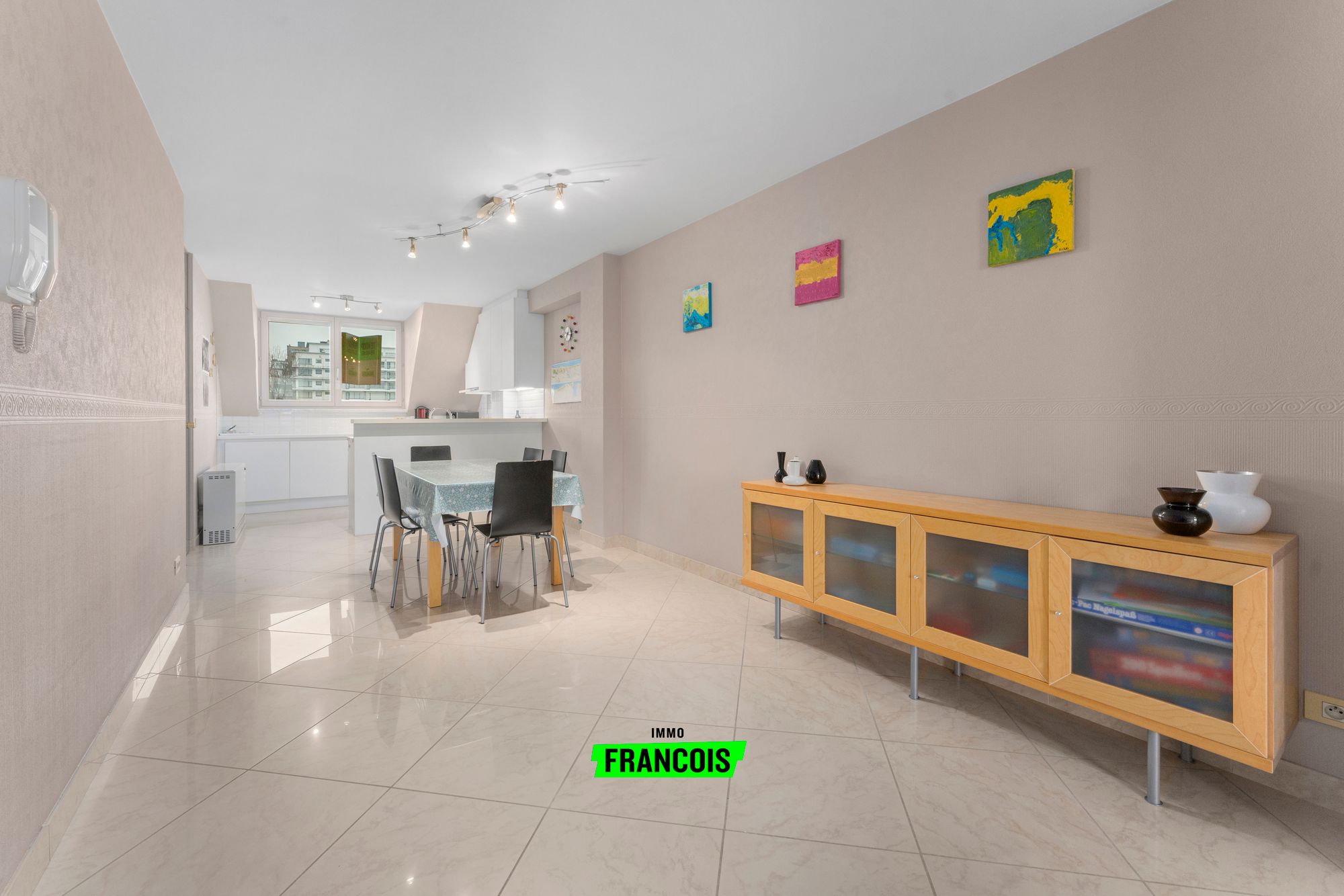 Ruim duplexappartement van 122 m² met 3 slaapkamers in Middelkerke vlakbij strand en centrum - foto 5