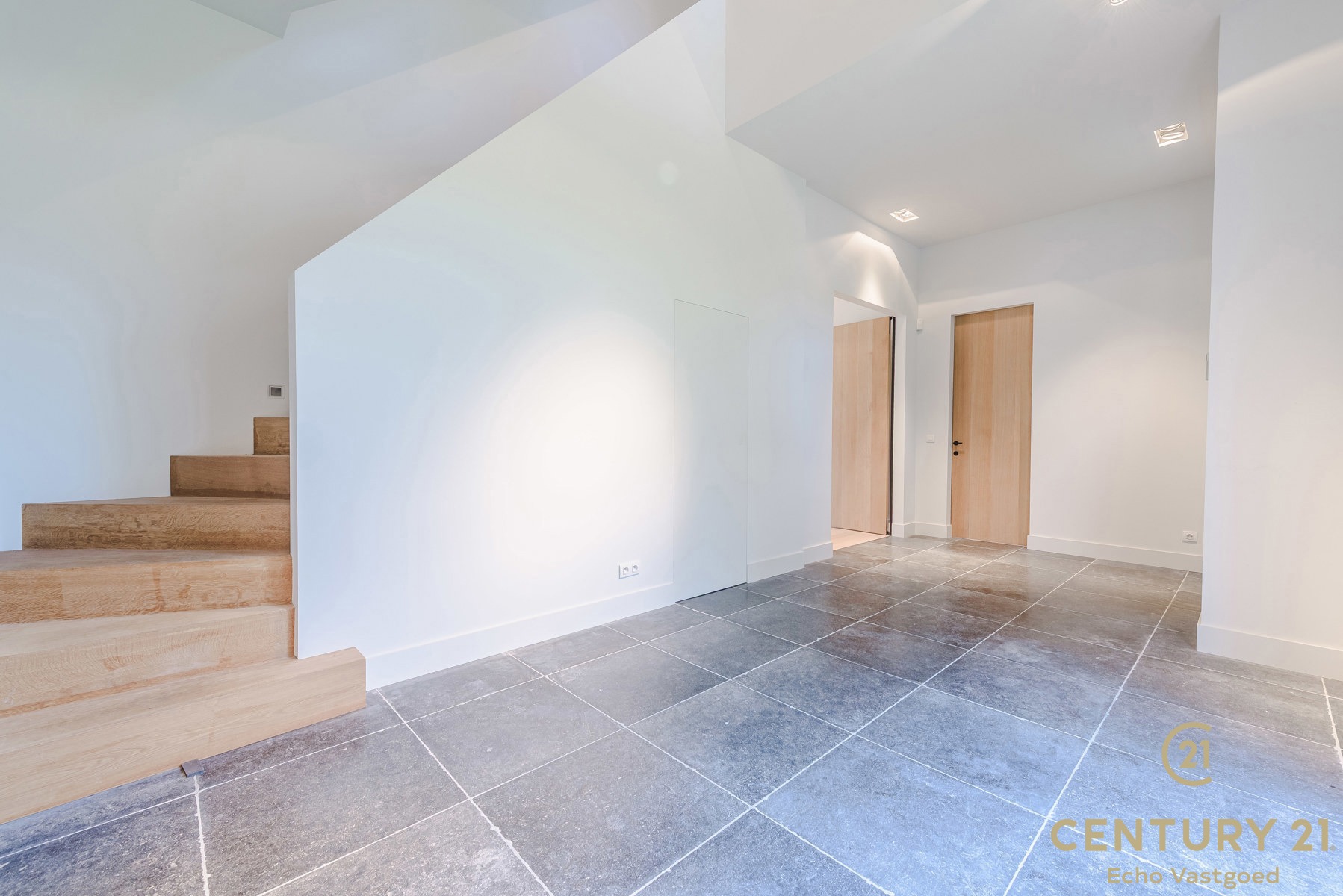 Unieke high-end villa met royaal woonoppervlak op 2415m² - foto 4