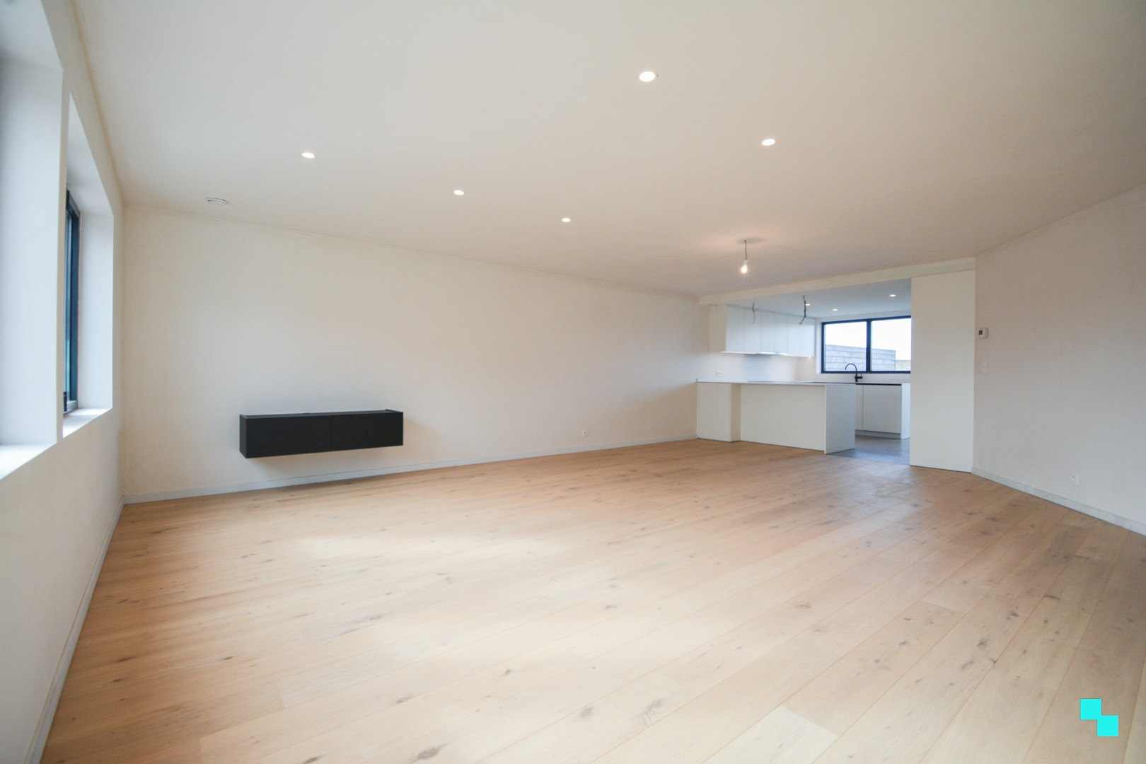 Nieuwbouwappartement te hartje Izegem - foto 5