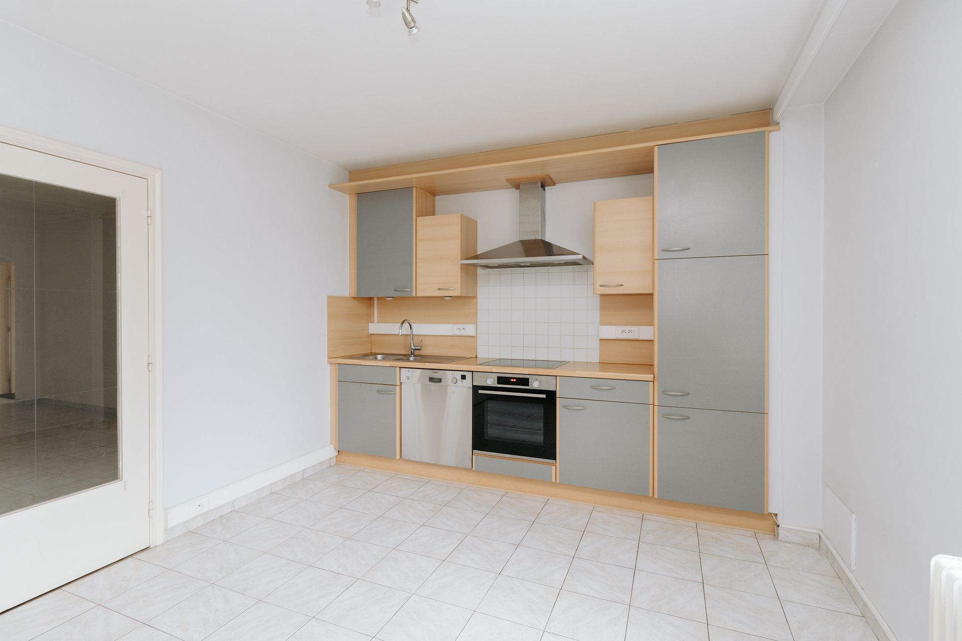 Ruim hoekappartement te huur nabij centrum Boechout. - foto 4
