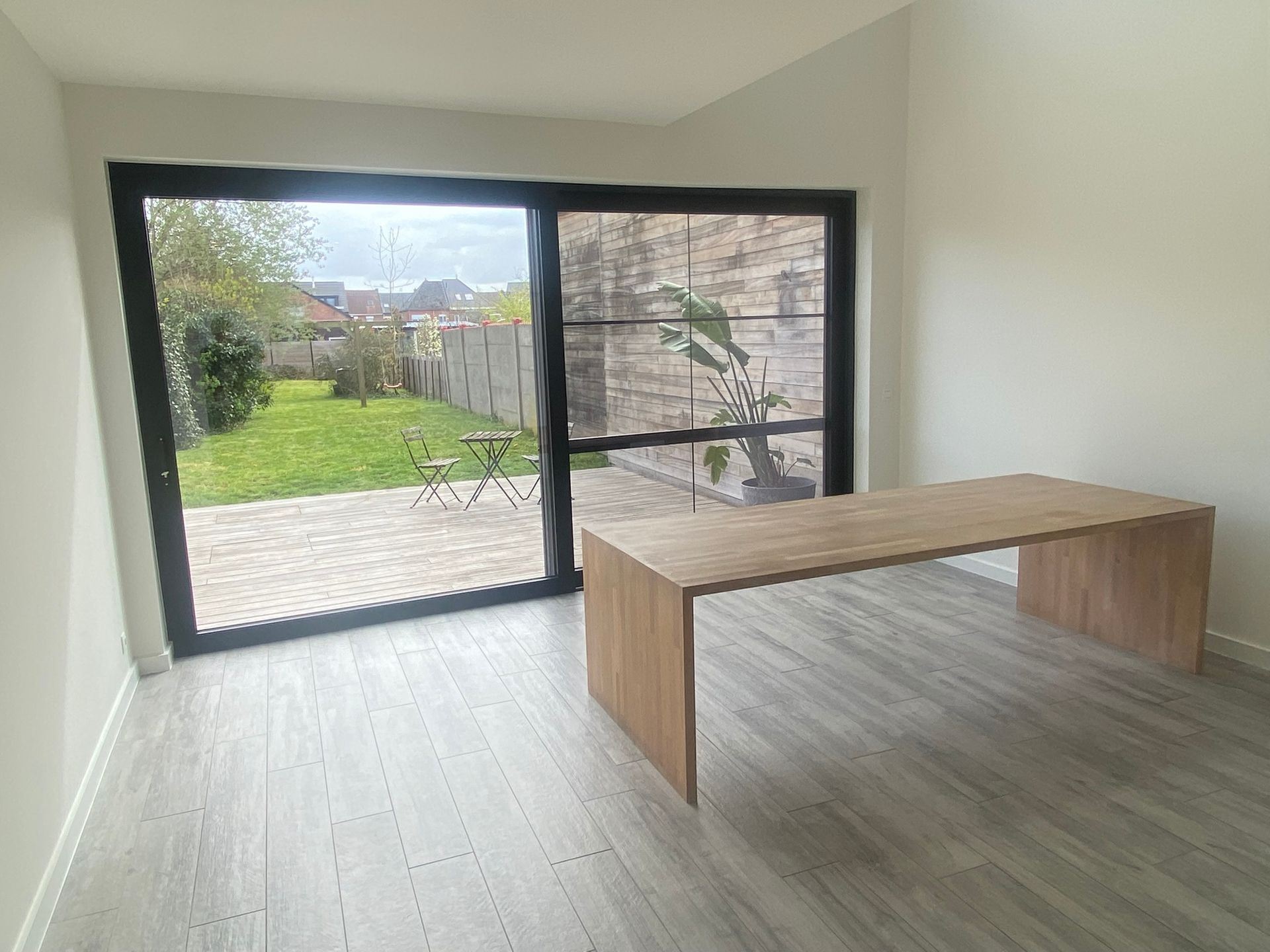 Woning met 3 slaapkamers, 2 badkamers en tuin - foto 3