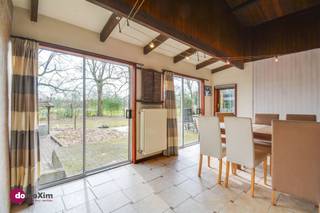 Vacation home to renovate in green surroundings in Haacht PLEASE NOTE: Domiciliation is not possible! Looking for an idyllic country home located in...