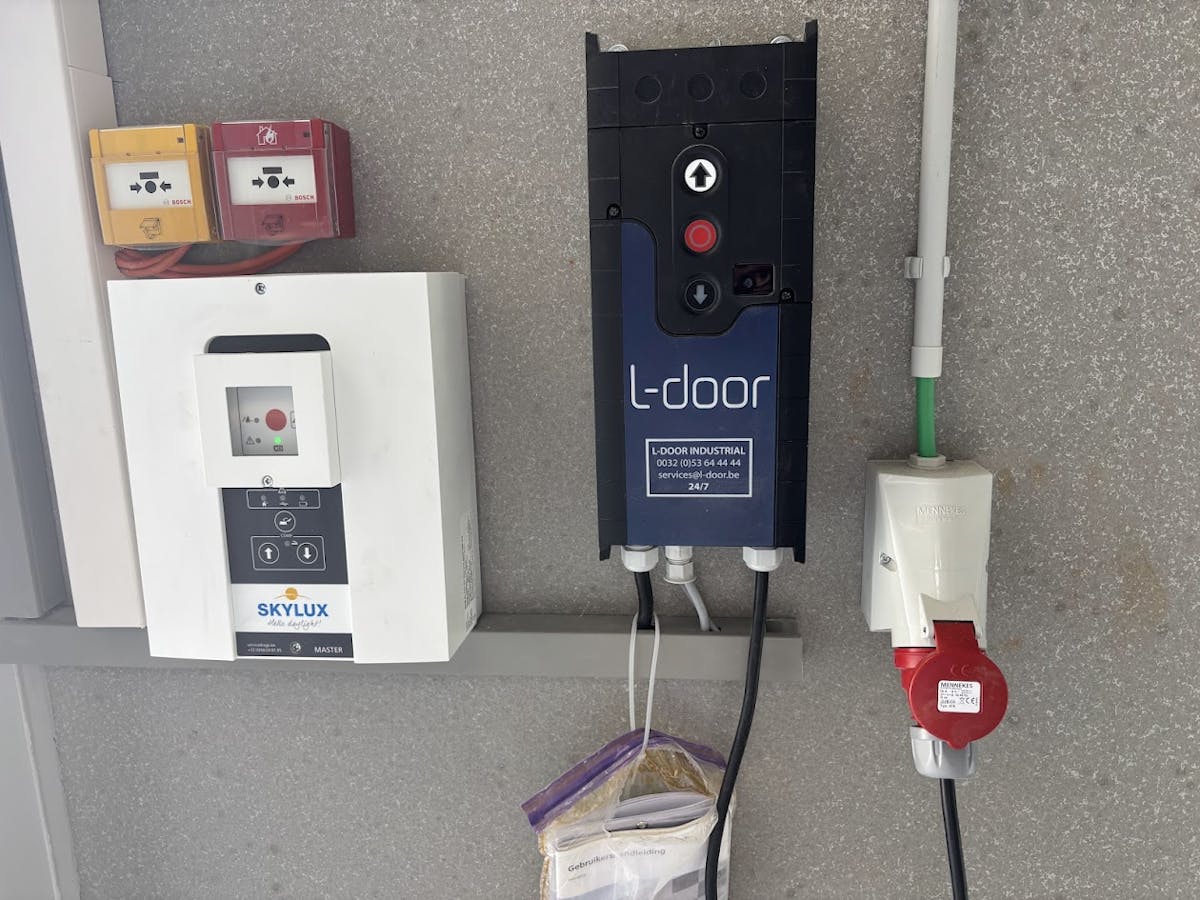 Newly built warehouse for rent in Harelbeke - photo 5