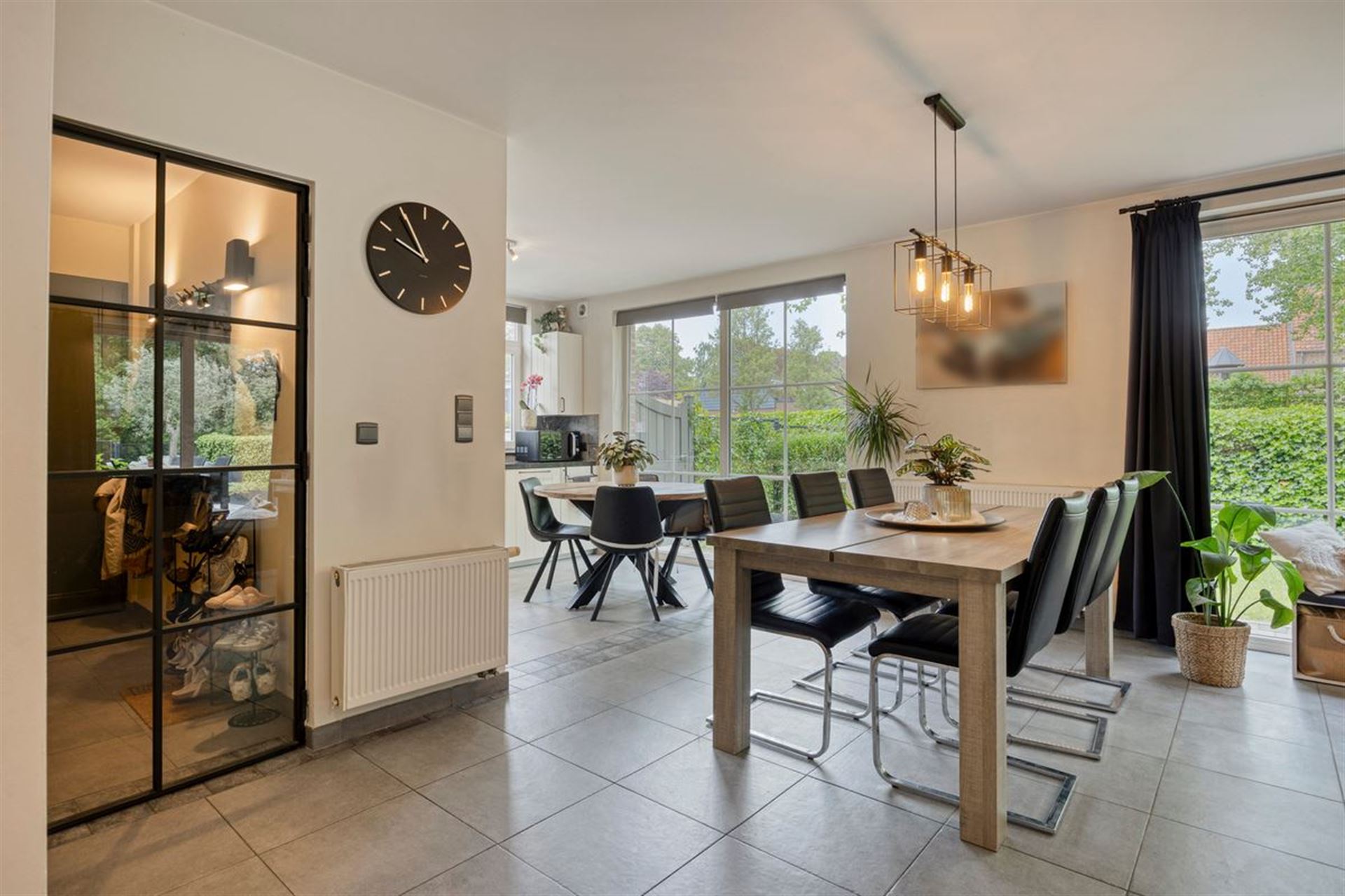 Half Open Bebouwing met 4 slpk, oprit en tuin - foto 4
