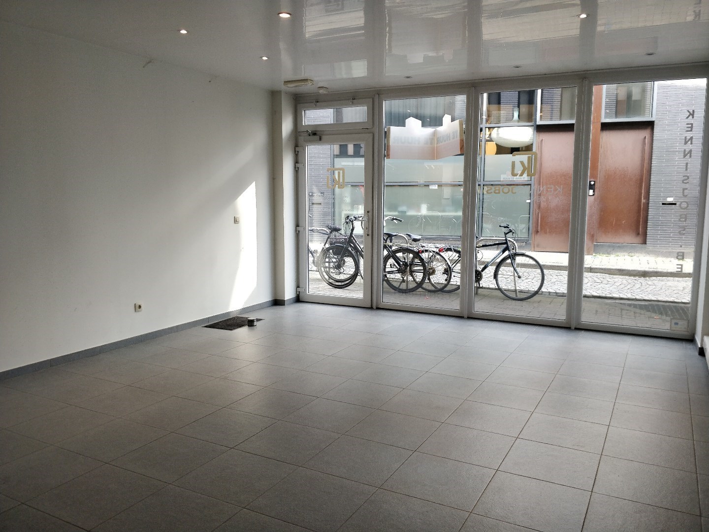 Handelspand gelegen in het centrum van Lokeren - foto 3