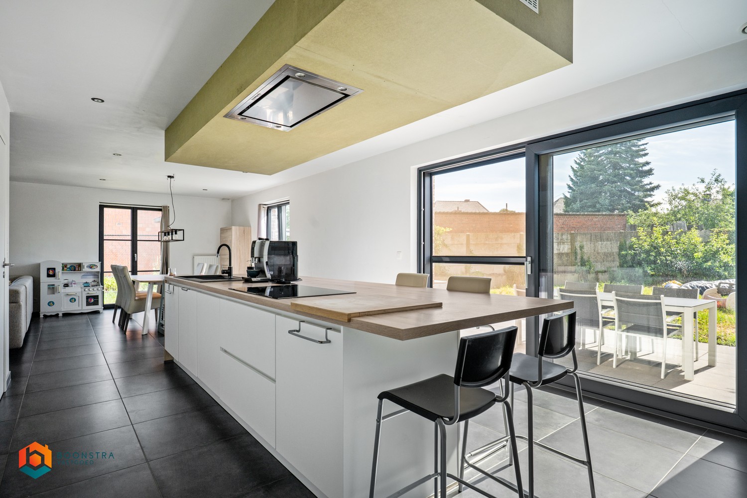 Energiezuinige villa met praktijkruimte en 4 slpkrs - foto 5