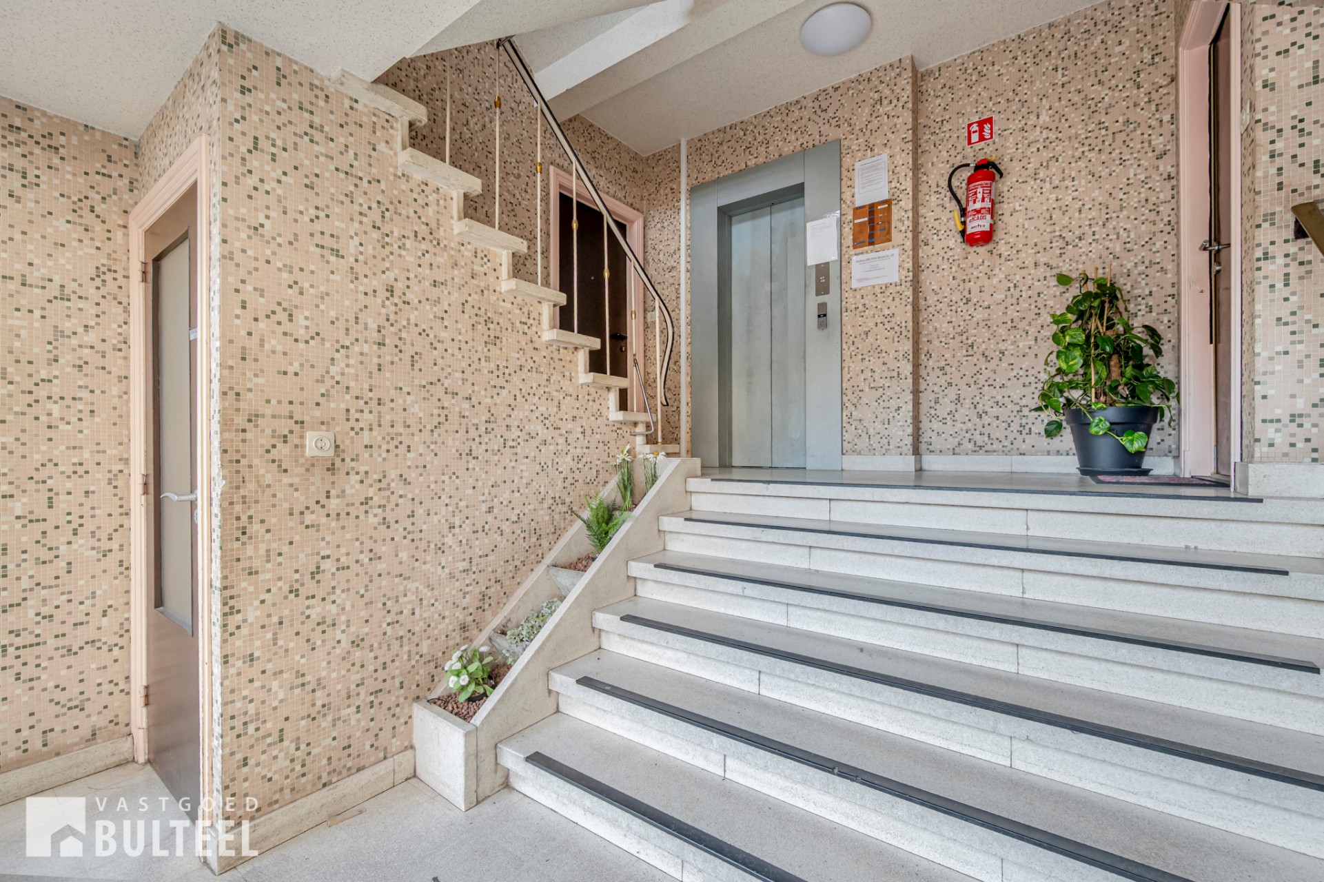 Appartement à vendre à Saint-Nicolas avec 1 chambre - photo 2