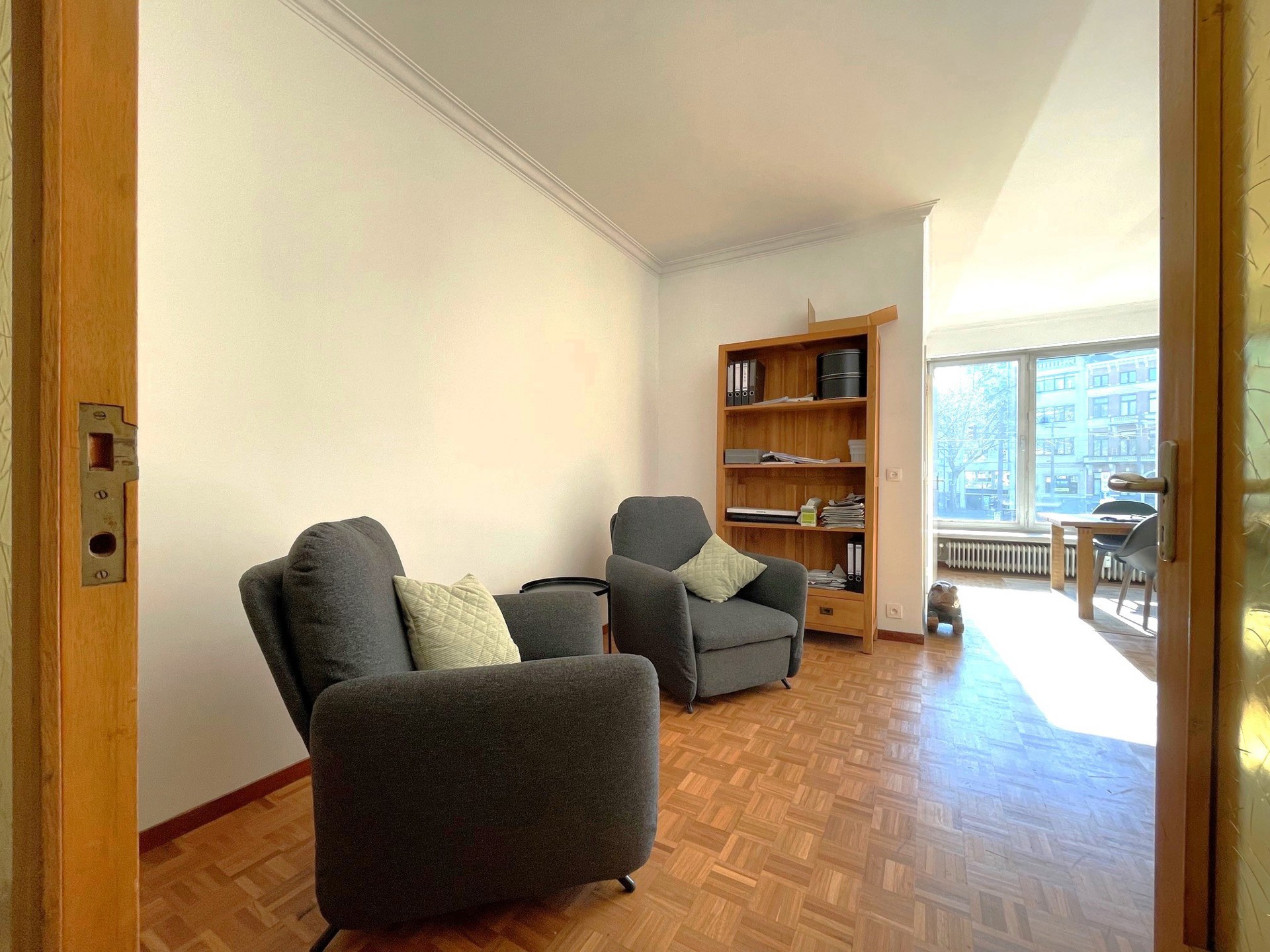 Commercial à louer à Anvers - photo 4