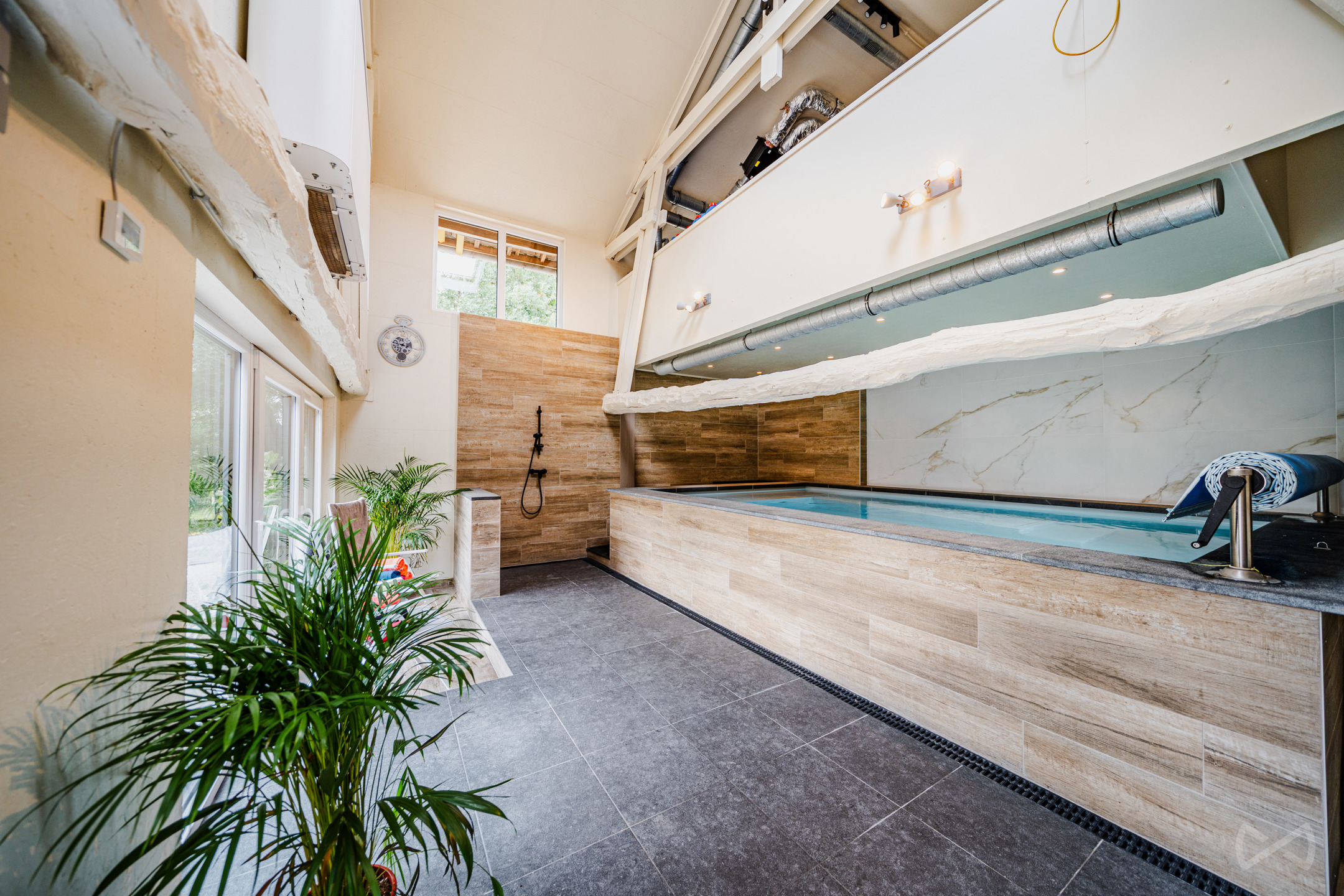 We invest hesbaye vous présente... 0497/40.99.81 - foto 2