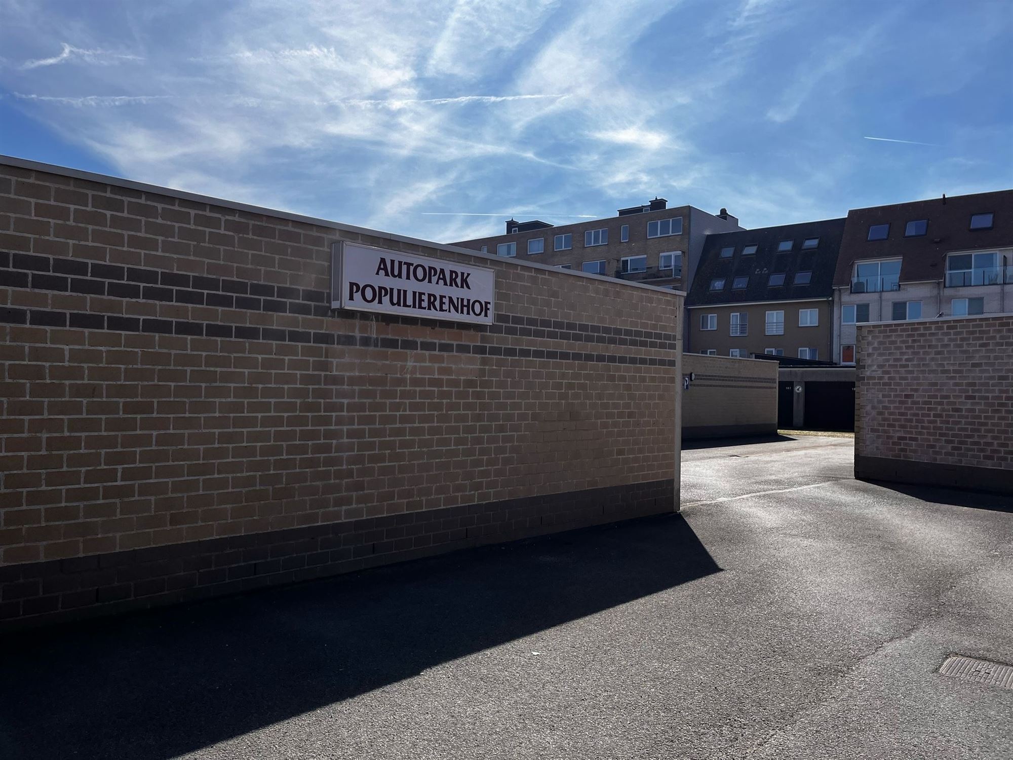 Garage à louer à Bredene - photo 1