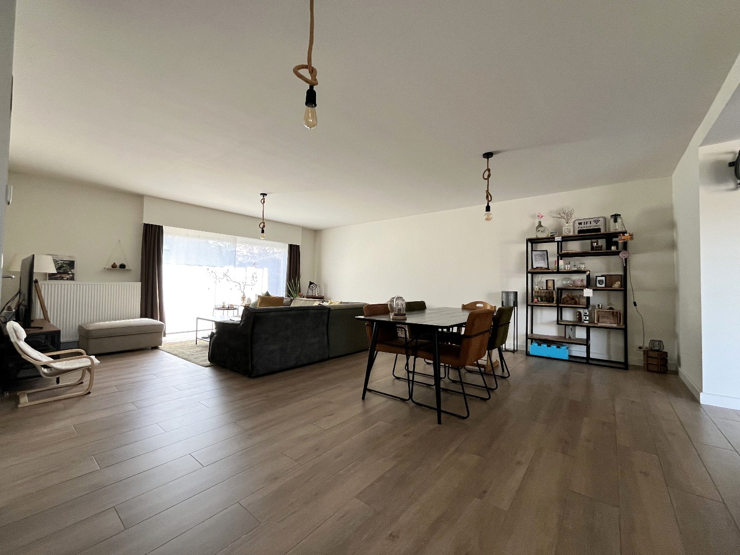 Charmante woning in groene woonomgeving - foto 3