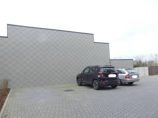 Werkt of woont u in Diksmuide en zoekt u een veilige parkeerplaats voor uw auto?We bieden een buitenparkeerplaats (5,13 x 2,45 m) aan gevestigd op...