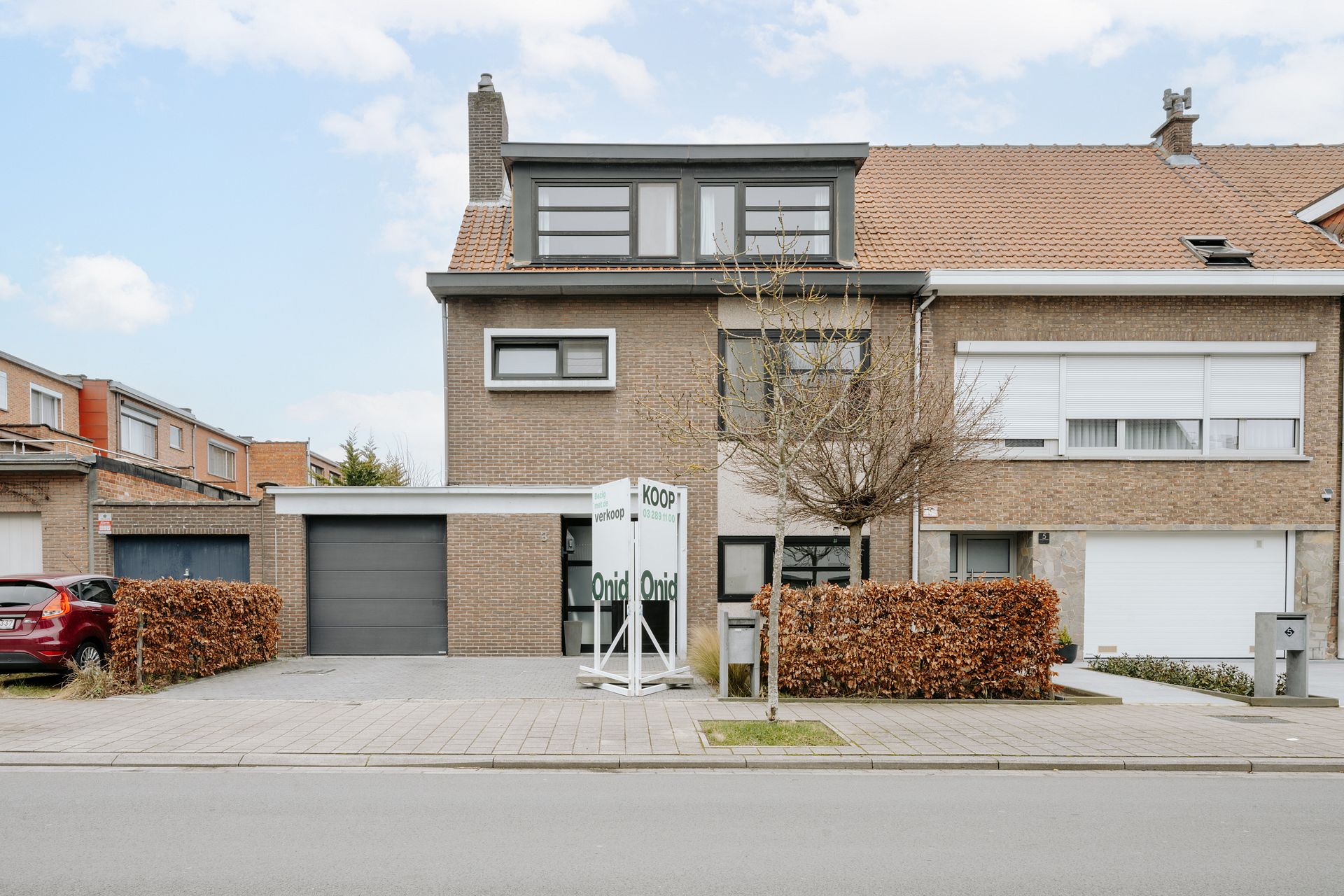 Halfopen bebouwing met 6 slaapkamers en tuin in Hoboken! - foto 2