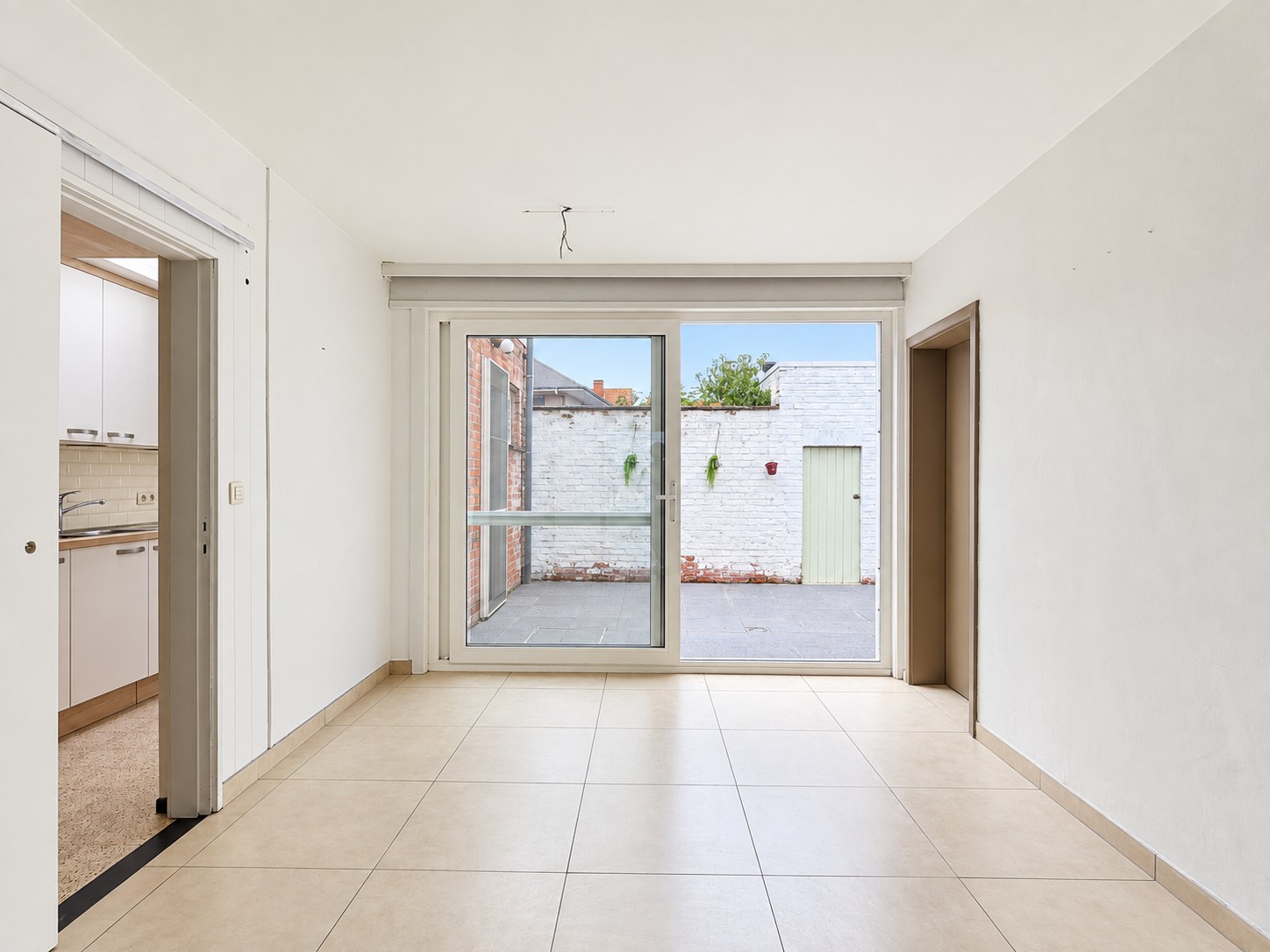 Toffe woning met mini-garage vlakbij Brugge-centrum - foto 3