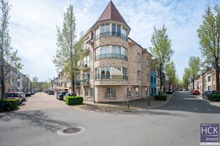 Lichtrijk en gezellig appartement gelegen in de wijk Konterdam te Oostende.Het appartement bevat een ruime woonkamer met open keuken, 2 ruime...