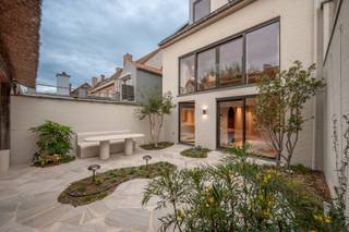 Contemporary luxury on Graaf Jansdijk – KnokkeDiscover this exceptional property on the coveted Graaf Jansdijk, a perfect combination of...