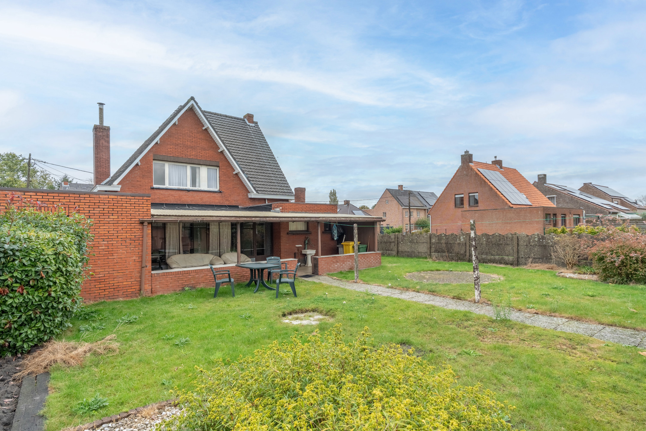 4 slpk woning met ruime tuin en garage te Vosselaar. - foto 3