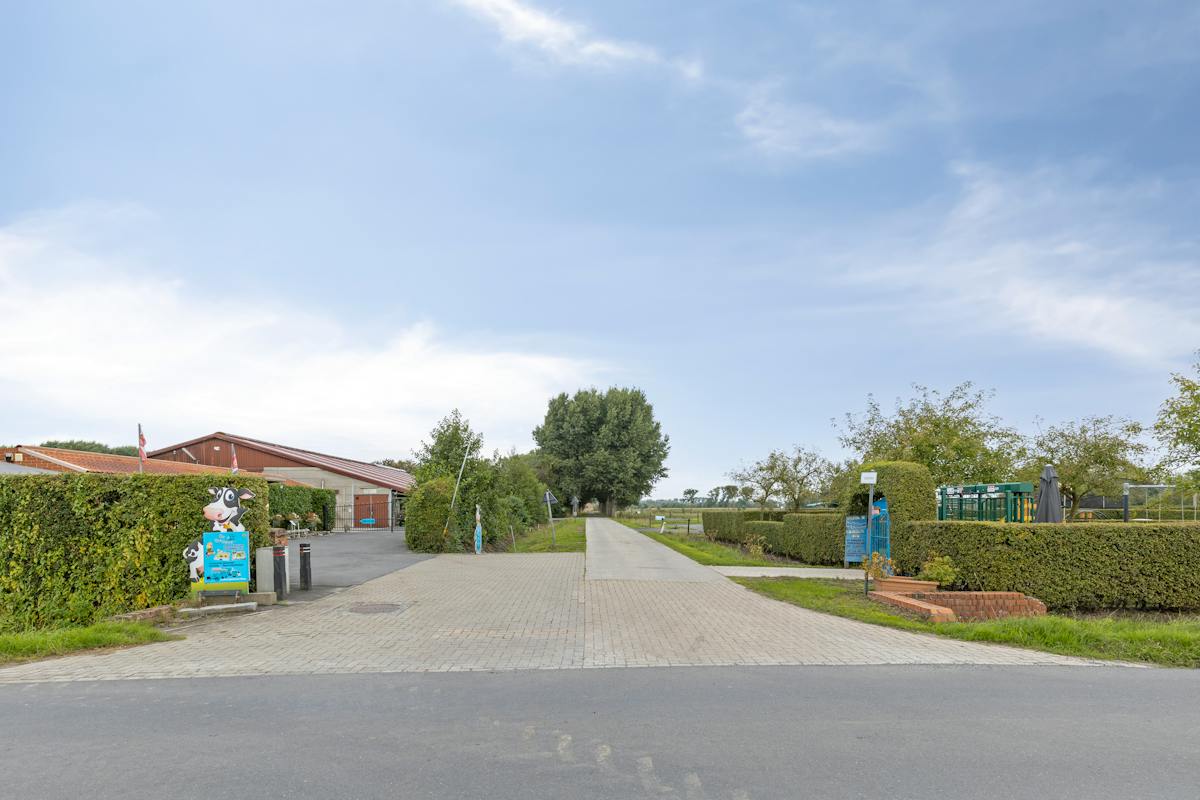 Te koop boerderij met ijssalon en kinderspeeltuin in Damme - foto 4