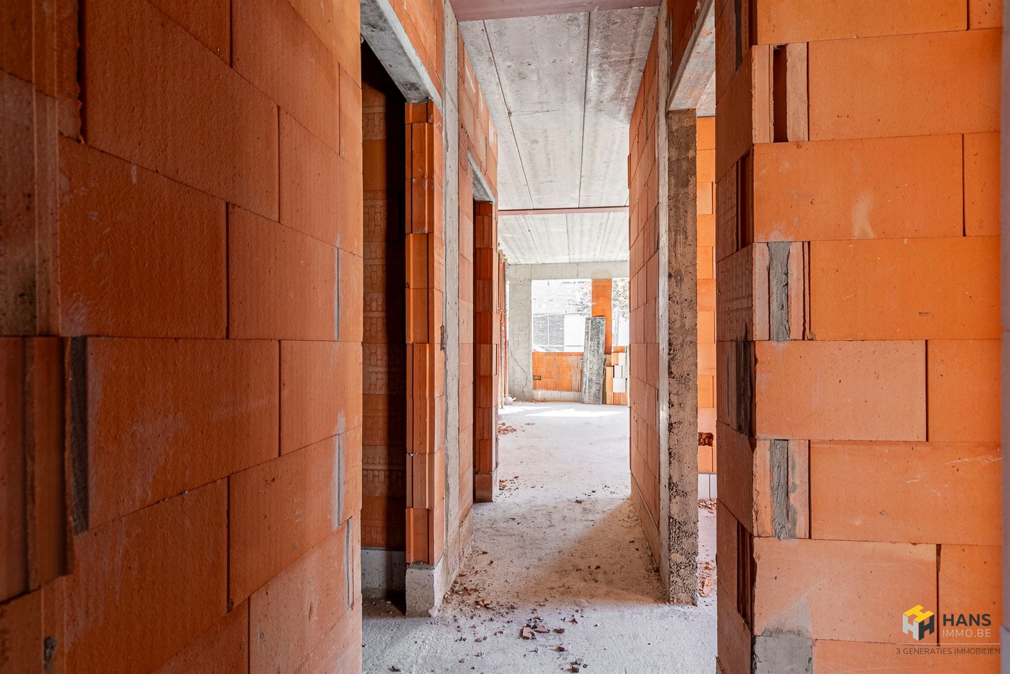 Commercial à vendre à Anvers avec 8 chambres - photo 5