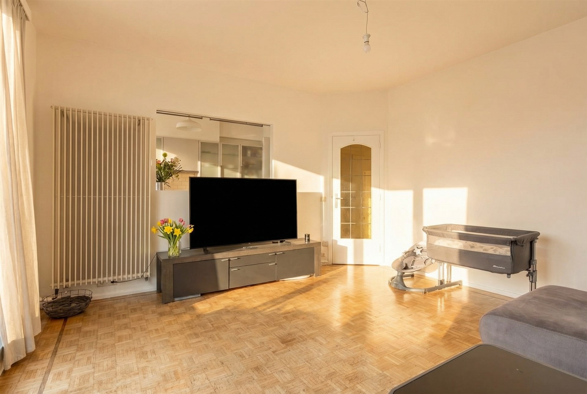 Urban Sky Living: Bright Top-Floor Apartment with Terraces. - foto 5