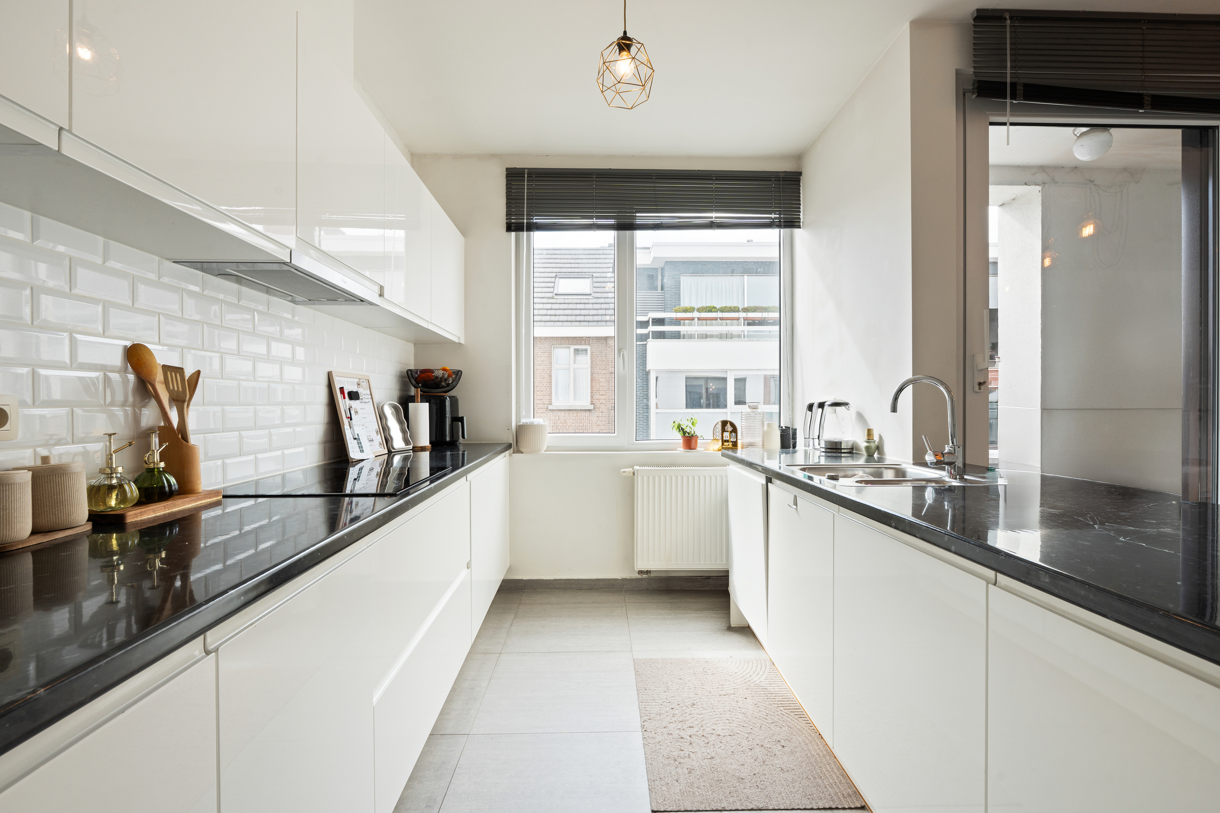 Gerenoveerd appartement met staanplaats en berging - foto 5