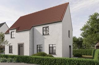 In de Zeeweg Noord nabij de Eernegemsestraat 141 te Aartrijke vinden we dit unieke perceel bouwgrond met een oppervlakte van 2.366 m² terug (waarvan 1.352 m² in landbouwgebied) . Dit perceel is gelegen vlakbij de invalsweg tussen Aartrijke en Eernegem en biedt hierdoor een vlotte verbinding richting Eernegem, Brugge, Torhout, … aan. Naast de oppervlakte die het perceel uniek maakt hebben we nog de uitgebreide landelijke verzichten op het polderlandschap rond het perceel. Hierdoor creëert u een gevoel van ruimte, vrijheid en rust.<br /><br />Weldra bouwt Residentie Vastgoed op dit perceel grond een unieke villa in landelijke bouwstijl. Deze villa bestaat op de gelijkvloerse verdieping uit een inkomhal met separaat toilet. Aansluitend een ruime lichtrijke leefruimte met open ingerichte keuken en een was -en bergruimte. Op de eerste verdieping vinden we 4 slaapkamers terug, een badkamer die zowel plaats kan bieden aan een bad, douche als dubbele lavabo en een nachthal met apart toilet. Deze villa beschikt eveneens over een ruime zolder. (Gvg, WgLk, Gmo, Gvkr, Gvv) ~ E-peil: max 30 ~ Ref OU28754<br /><br />Deze villa wordt volledig naar eigen smaak en stijl afgewerkt. Hierin wordt u volledig begeleid door onze professionele medewerkers, waardoor u volledig ontzorgd aan uw nieuwe woonervaring kunt beginnen.<br /><br />Mocht u een andere bouwstijl verkiezen, dit is zeker mogelijk, graag zitten wij samen om alles in detail te overlopen en eventueel een voorstel op maat uit te werken.<br /><br />Voor meer uitleg maken wij graag met u een afspraak voor een persoonlijk gesprek! Tot binnenkort? Residentie Vastgoed.<br /><br />Dit plan is een voorstel en onder voorbehoud van goedkeuring van de omgevingsvergunning voor stedenbouwkundige handelingen bij de gemeente Zedelgem.<br /><br />Residentie Vastgoed treedt niet op als bemiddelaar maar als verkoper van het onroerend goed