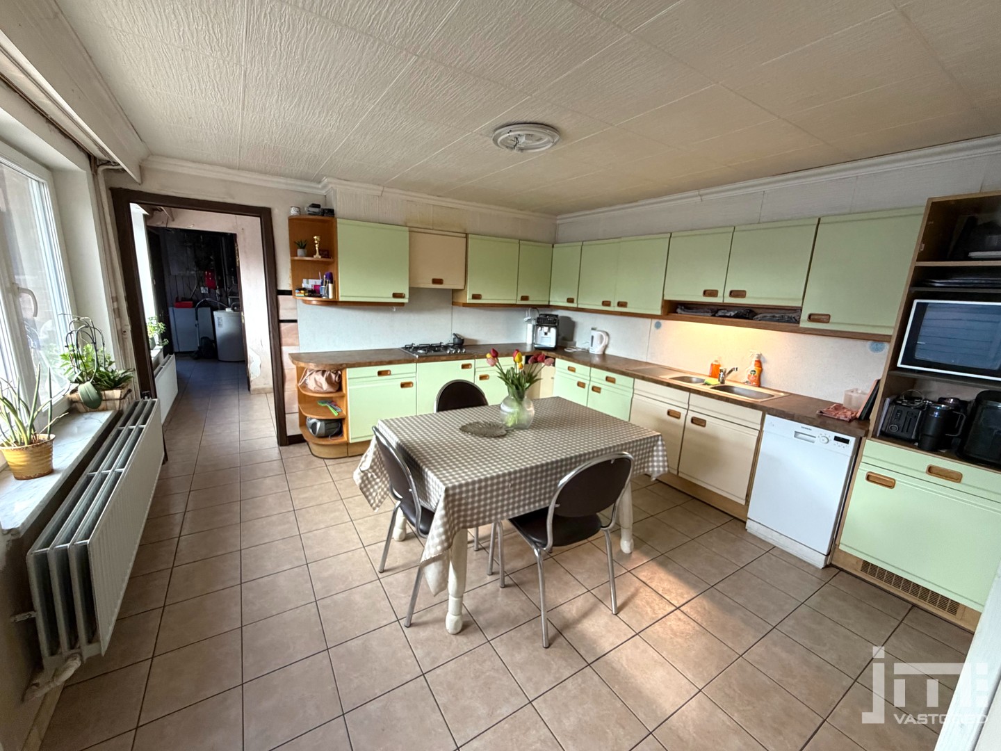 Ruime woning met aparte garage en afgesloten tuin - photo 5