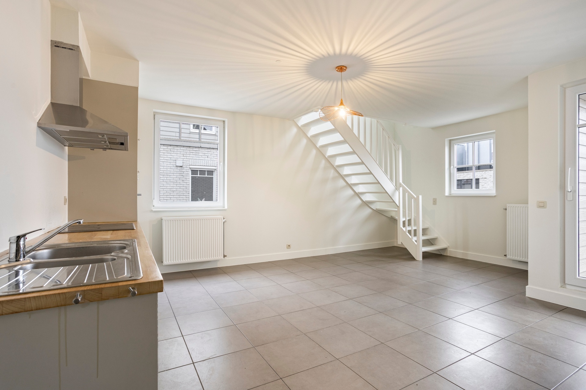 Instapklaar duplexappartement met 2 kamers - foto 4