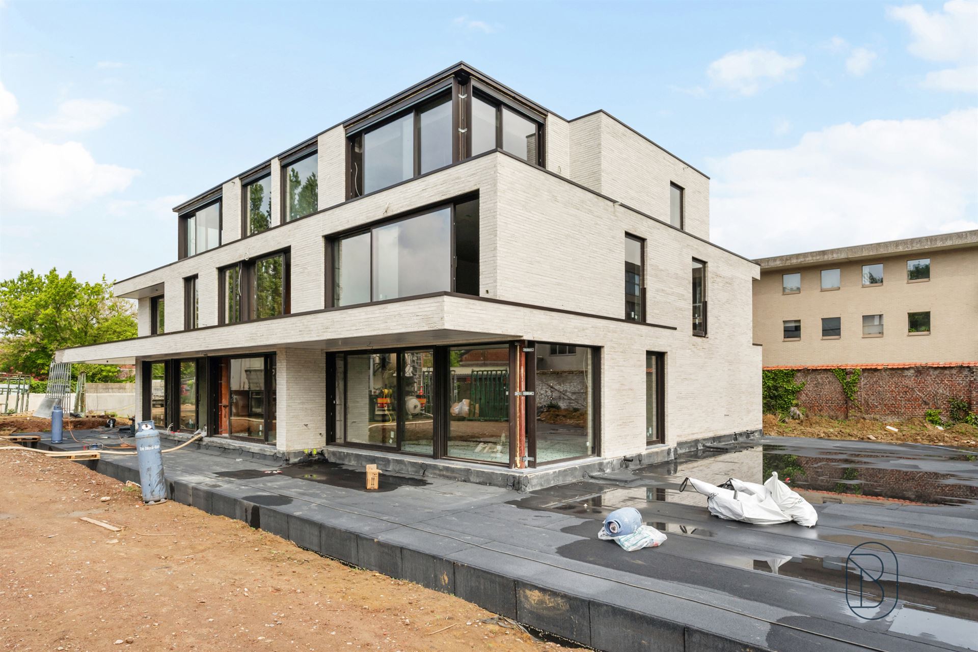 Nieuwbouwappartementen te koop in het centrum van Tielt! - foto 2
