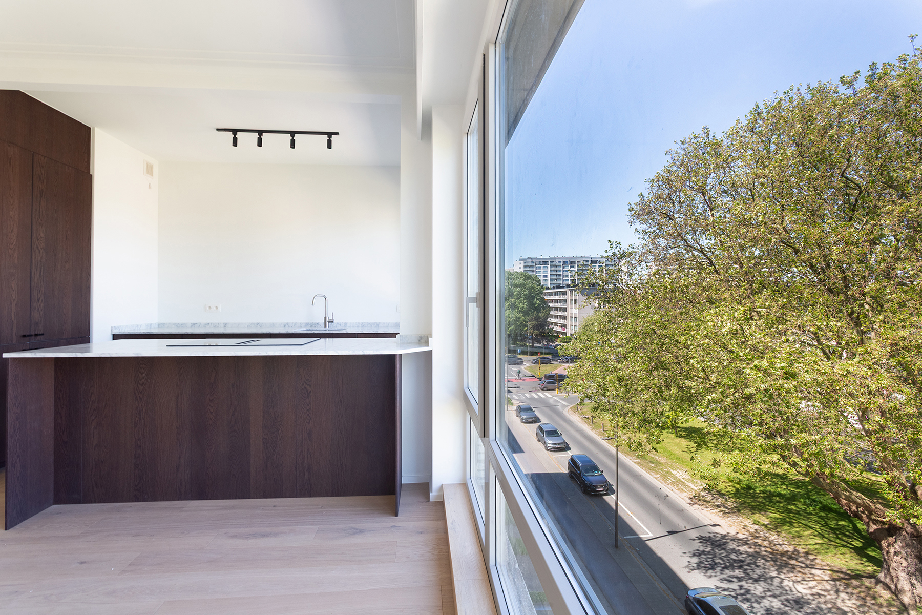 Wilrijk - Gerenoveerd 2 à 3 slp dakapp. + terras + parking - foto 5