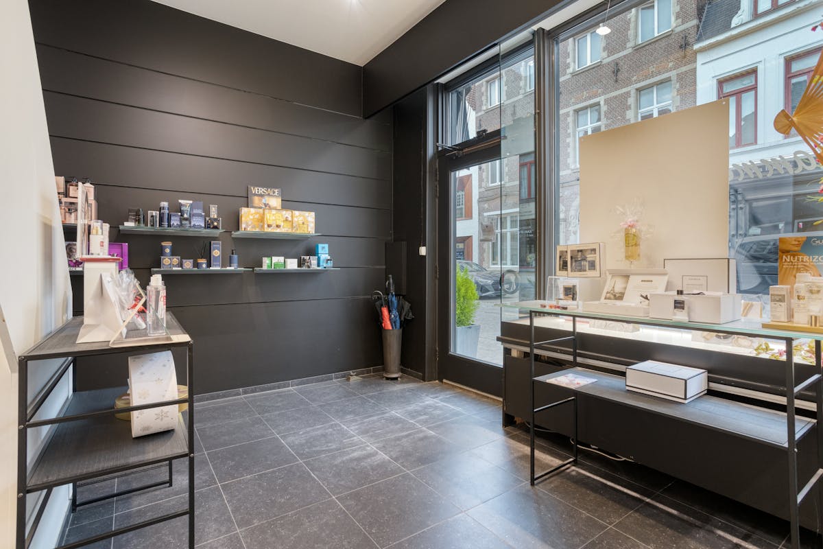 Handelswoning  met appartement in de Ezelstraat in Brugge - foto 4