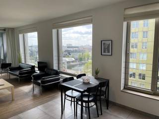 prachtig één slaapkamer appartement gelegen in de 2 de toren van de Westkaai 9 de verd (Eilandje) met zicht op het kattendijkdok voorzien van...