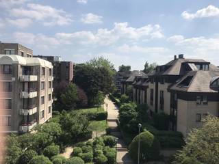 Stockel district - Place Dumon/Konkel - Nice apartment of +/- 93m2 with terrace and panoramic view situated on the 4th floor of a building...