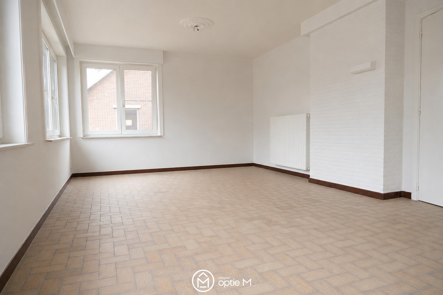 Appartement met autostandplaats in het centrum van Bilzen - foto 4