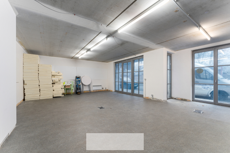 COMMERCIËLE HANDELS-OF KANTOORRUIMTE - photo 3