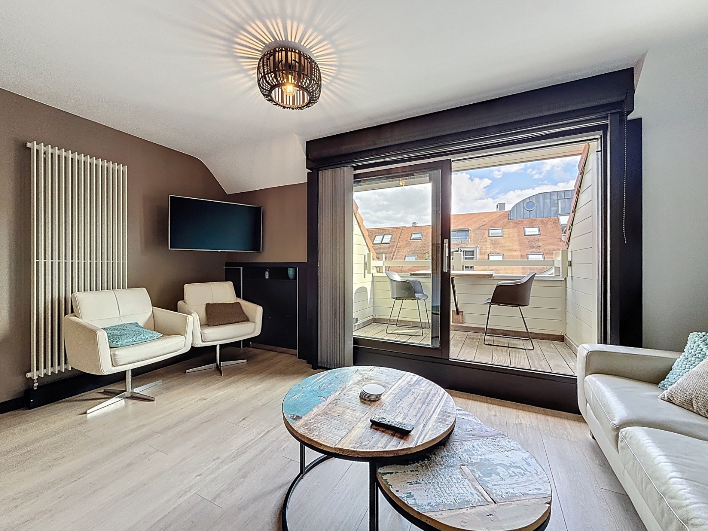 Instapklaar appartement met zicht op de vaargeul te Nieuwpoort-Bad - foto 2