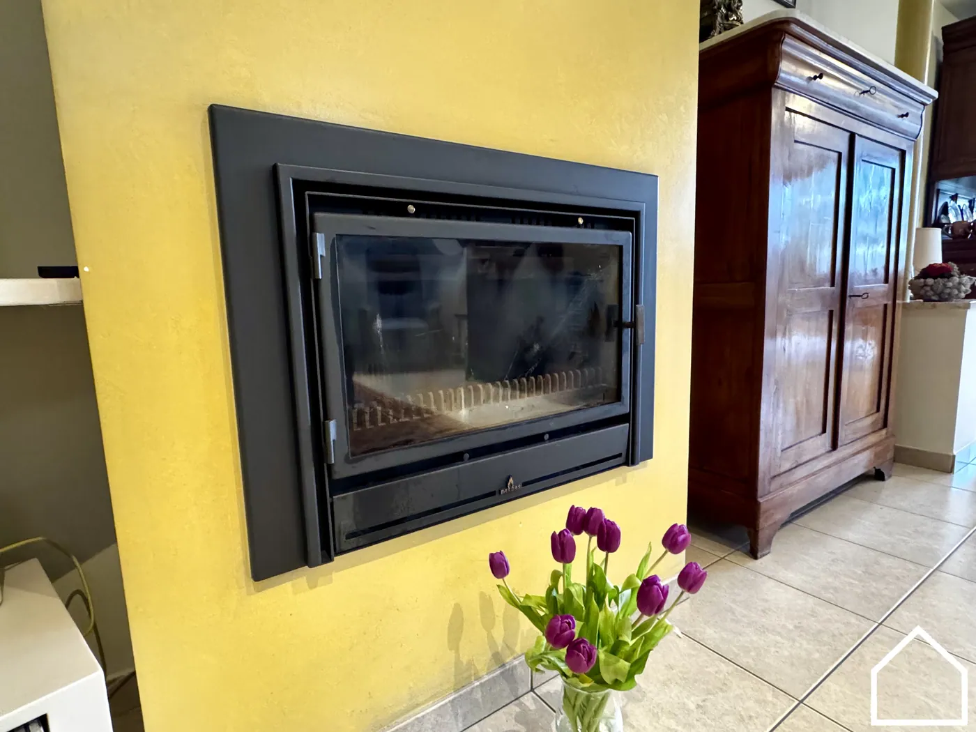 RUIME WONING MET 4-5 SLPKS, PRAKTIJKRUIMTE, ZONNIGE TUIN EN DUBBELE GARAGE  - foto 4