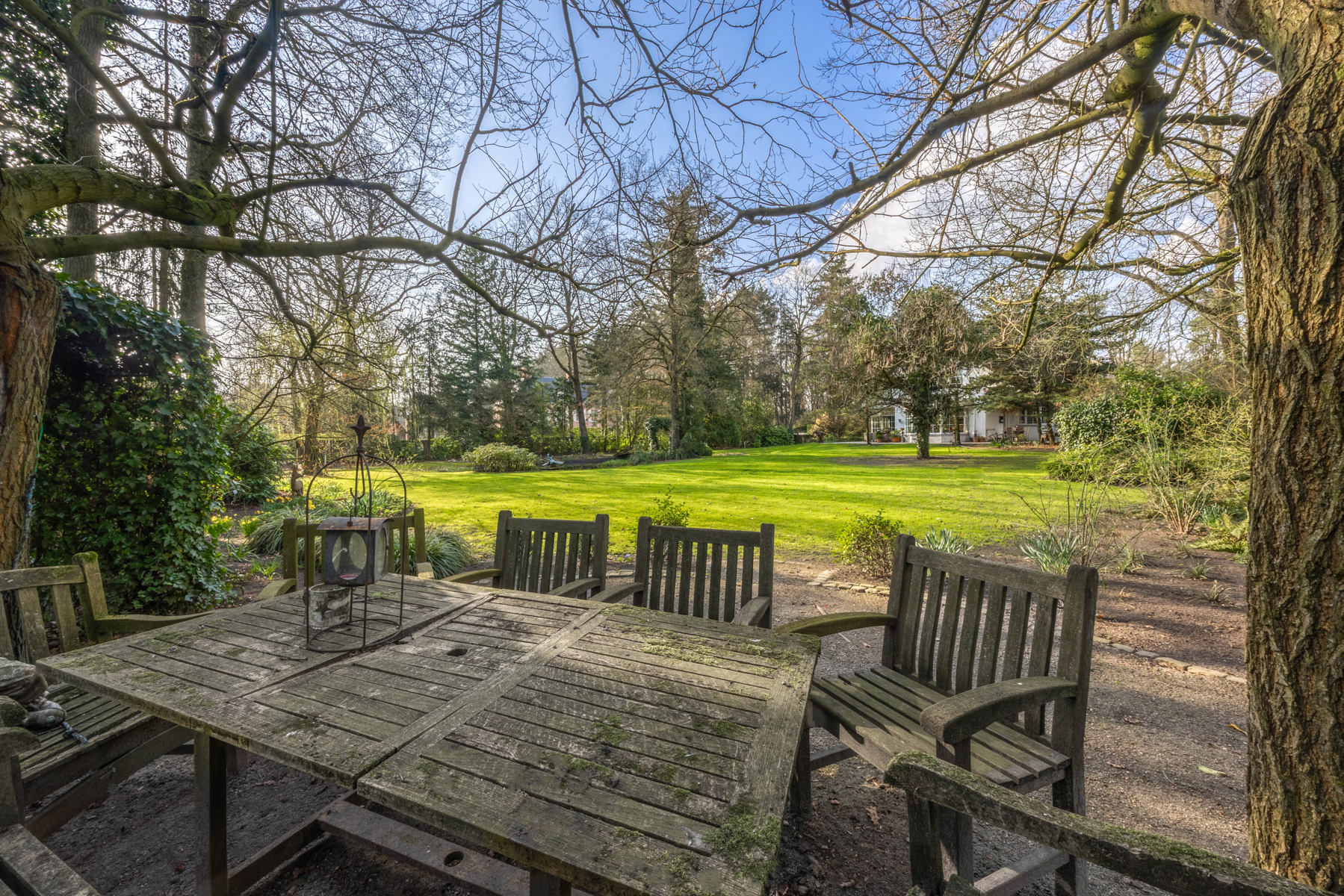 Unieke villa met 4 slpks, 3 bdks, riante garage &amp; guesthouse - foto 3