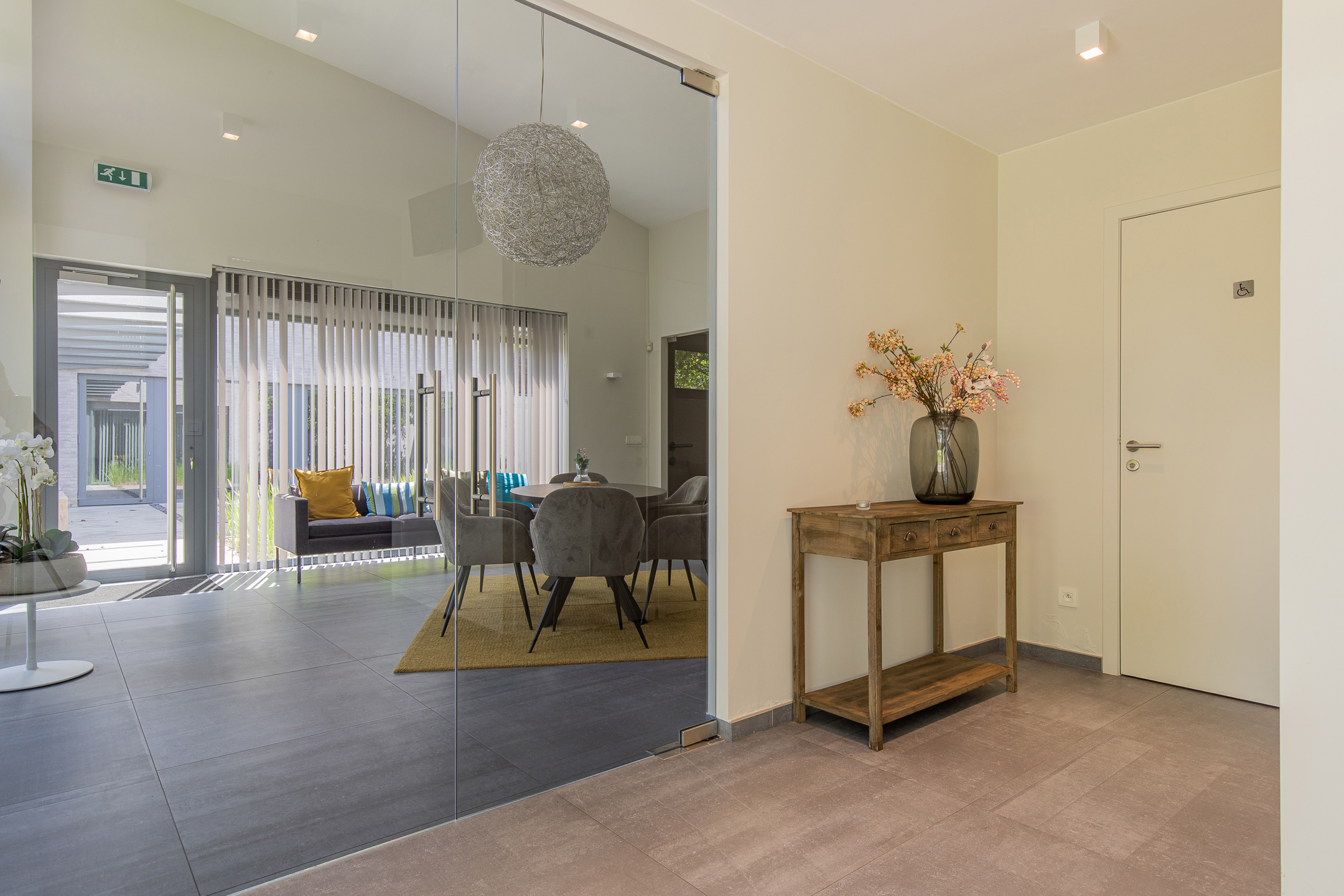 Uitzonderlijk handelspand in hartje Bornem - foto 2