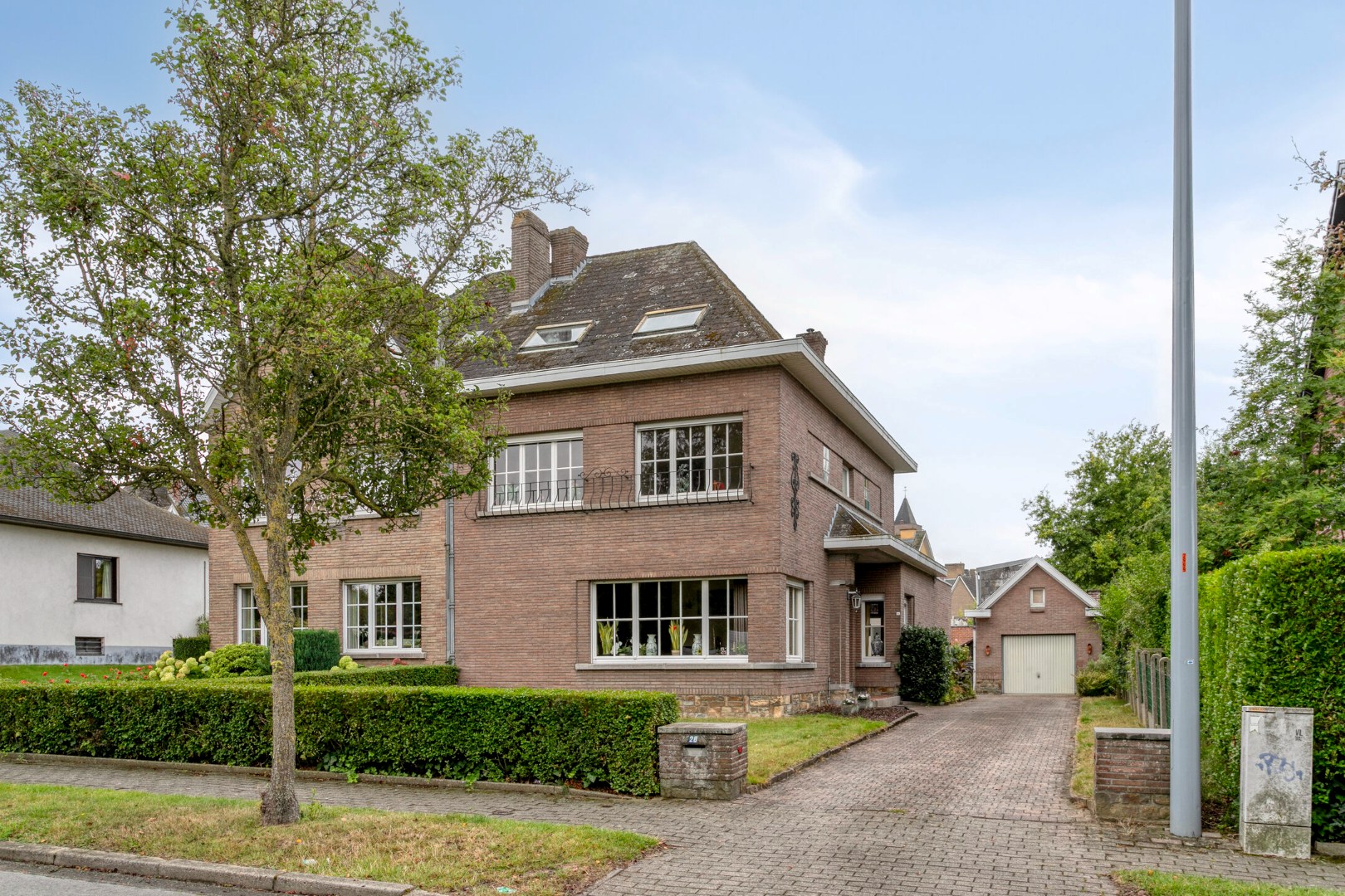 HOB op 602m² nabij scholen, station, winkels - foto 1