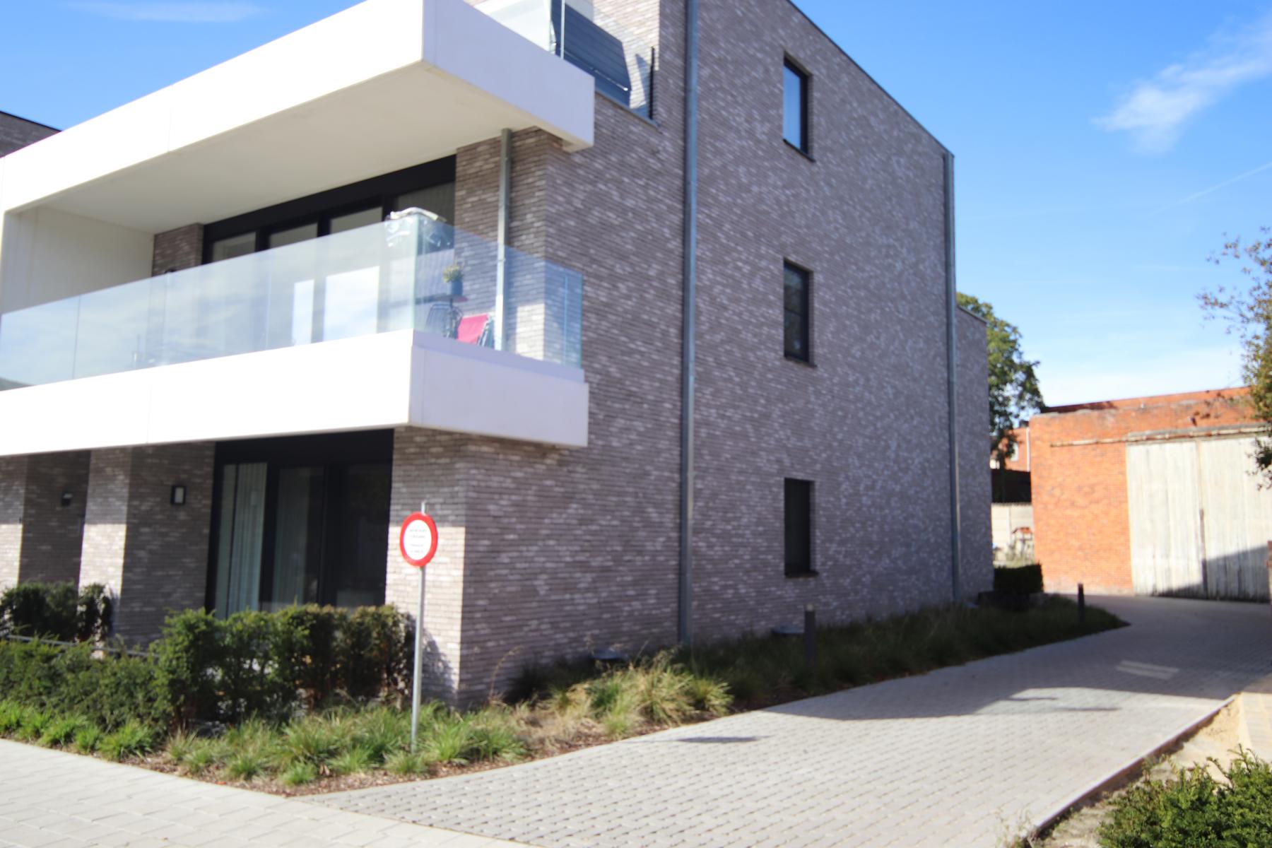 Ondergrondse autostaanplaats in residentie "Vogelzang" - foto 5