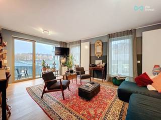 Tel: 0456 12 69 37 / E-mail: kilian.f@weinvest.beWe Invest stelt u exclusief dit prachtige appartement met twee slaapkamers voor, met een oppervlakte...