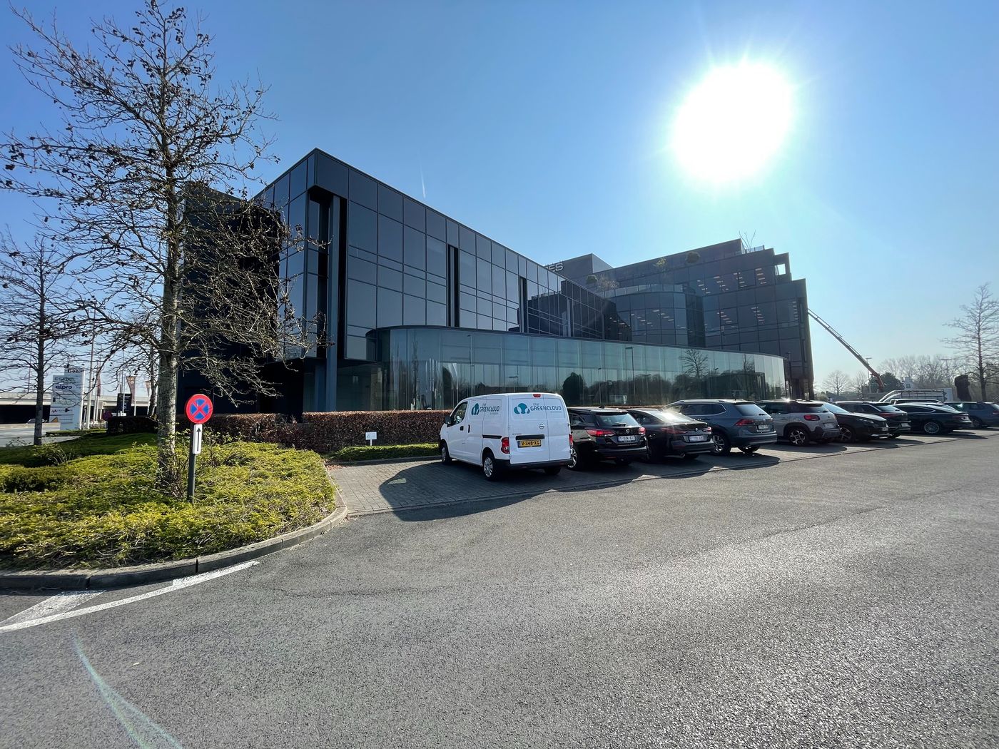 492 m² instapklare kantoren NAAST afrit E40 Sint-Denijs-Westrem - foto 1