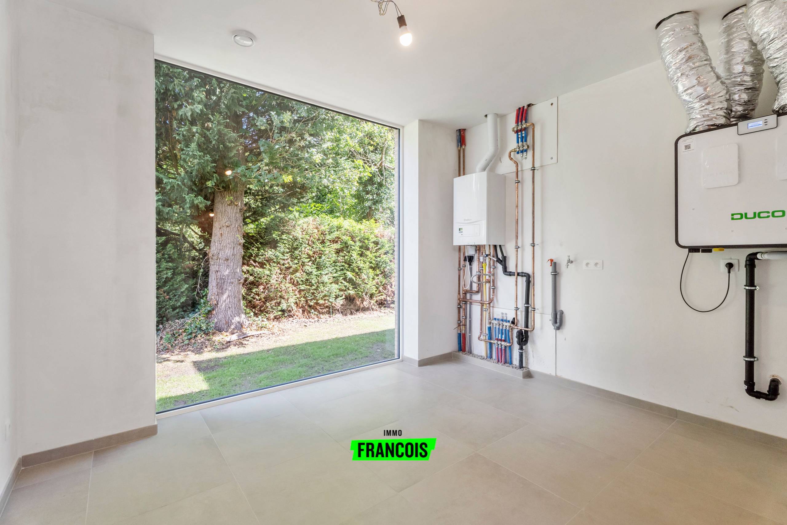 Nieuwbouwvilla op toplocatie met 3 slaapkamers in Houthulst te koop - foto 4