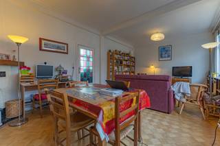 Immo Pické biedt U dit zeer gunstig gelegen appartement op de eerste verdieping aan gelegen in de nabijheid van alle faciliteiten. Dit...