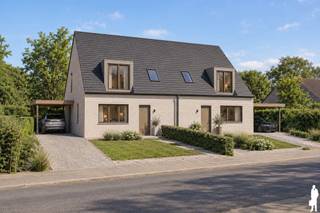 Op zoek naar een bouwgrond waar de eerste belangrijke stappen al gezet zijn? Deze bouwgrond van 294 m², gelegen in de Evangeliestraat, wordt aangeboden met een reeds afgeleverde omgevingsvergunning voor het bouwen van een halfopen eengezinswoning met carport. De vergunning voorziet een woning met maximaal 10 meter bouwdiepte, een hellend dak en een carport in de zijdelingse bouwvrije strook.<br /><br />Dankzij de bestaande vergunning en de reeds opgemaakte plannen ligt er een duidelijke basis klaar om het bouwproject verder te realiseren. Een interessante opportuniteit voor wie een eigen woning wil bouwen zonder het volledige vergunningstraject nog vanaf nul te moeten doorlopen.<br /><br />Troeven:<br />- Bouwgrond van 294 m²<br />- Bestemd voor een halfopen eengezinswoning<br />- Omgevingsvergunning reeds afgeleverd<br />- Architecturale plannen reeds opgemaakt<br />- Carport voorzien<br />- Mogelijkheid tot terras en aangename tuinzone<br />- Duidelijk vergund bouwconcept<br /><br />Graag meer informatie over de plannen, vergunning of stedenbouwkundige mogelijkheden? Contacteer De Boer & Partners Waasland via waasland@deboerenpartners.be of bel naar 03 377 55 00