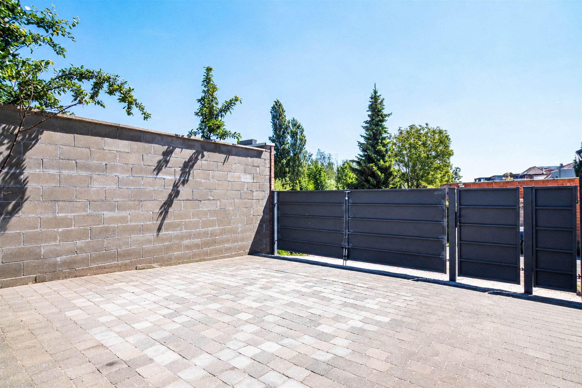 Instapklare woning met 4 slpk, kelder, ZO-tuin + uitweg - foto 4