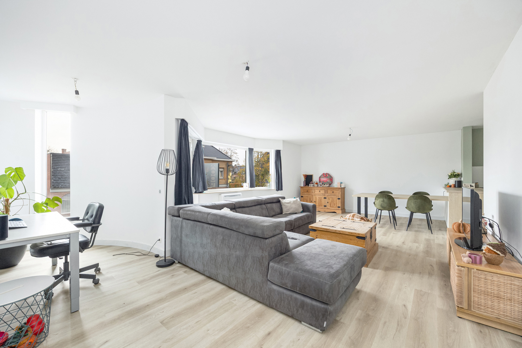 Gerenoveerd appartement met terras in centrum Kasterlee - foto 1